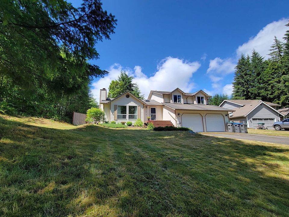 1st image of 7400 Cabrini Dr SE
