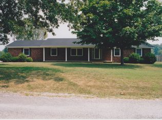 4025 Dry Hollow Rd, Mc Ewen, TN 37101