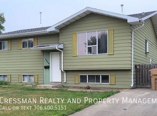 1226 12th Ave N, Regina, SK S4R7W7