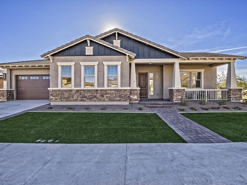 1st image of 20971 W Colina Ct
