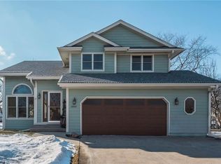 1050 2nd Street Ct, Waukee, IA 50263