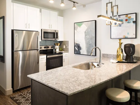 Windsor Metro West, 8055 Windrose Ave #3139, Plano, TX 75024