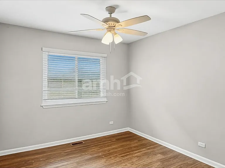 3131 Melbourne Ln — Photo 13