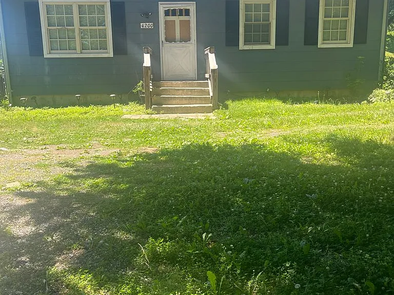 4200 Deer Park Rd — Photo 1