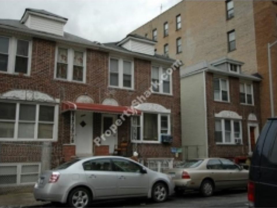 1st image of 3042 Brighton 14 St #1