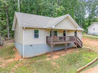 1018 Skitts Mountain Rd, Cleveland, GA 30528