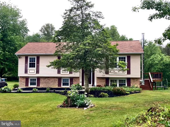 8201 Morningside Dr, Manassas, VA 20112