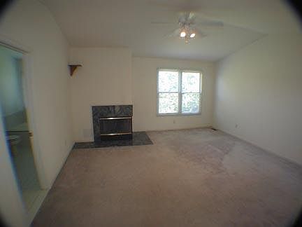 4th image of 493 Liberty Pointe Dr