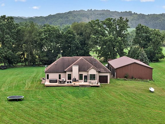 4th image of 6302 County Farm Rd