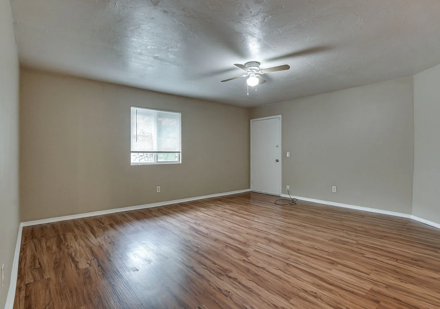 1 Bed 1 Bath Condo in Cedar Lakes (See Contact Info Below) — Photo 4