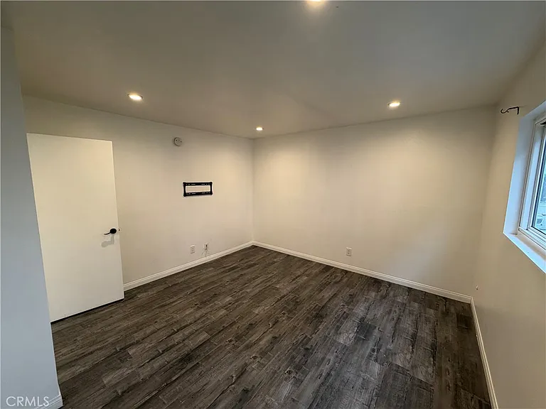 18333 Hatteras St #62 — Photo 15