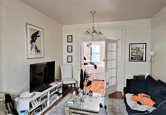4th image of 208 Saint Marks Ave APT 2