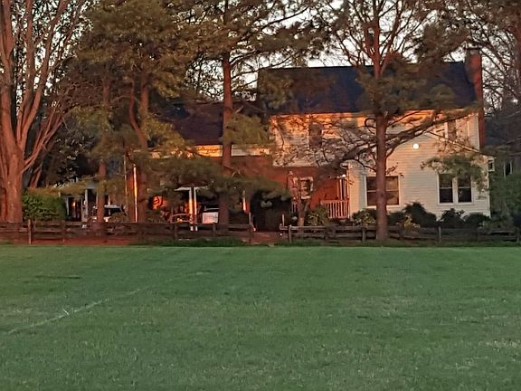 4th image of 148 Eagles Glen Dr