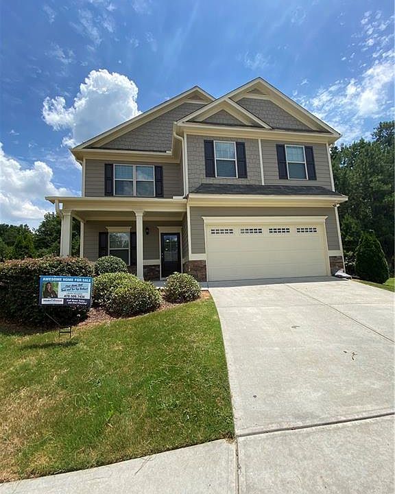1st image of 627 Pine Ln