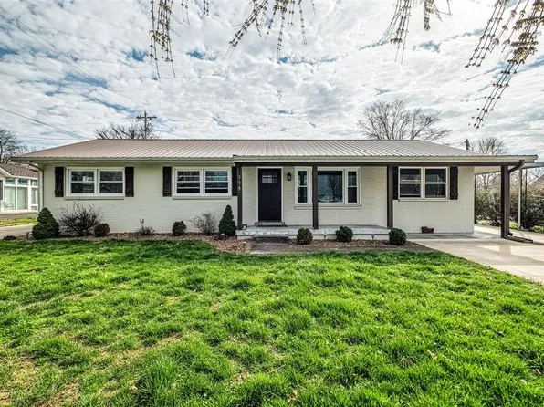 114 N College St, Auburn, KY 42206