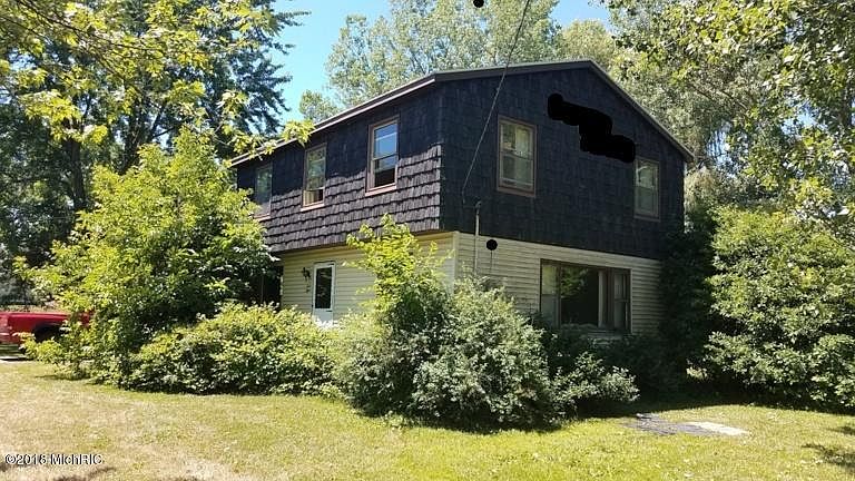 1st image of 715 East St