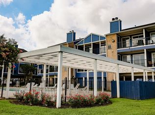 18511 Egret Bay Blvd APT 206, Houston, TX 77058
