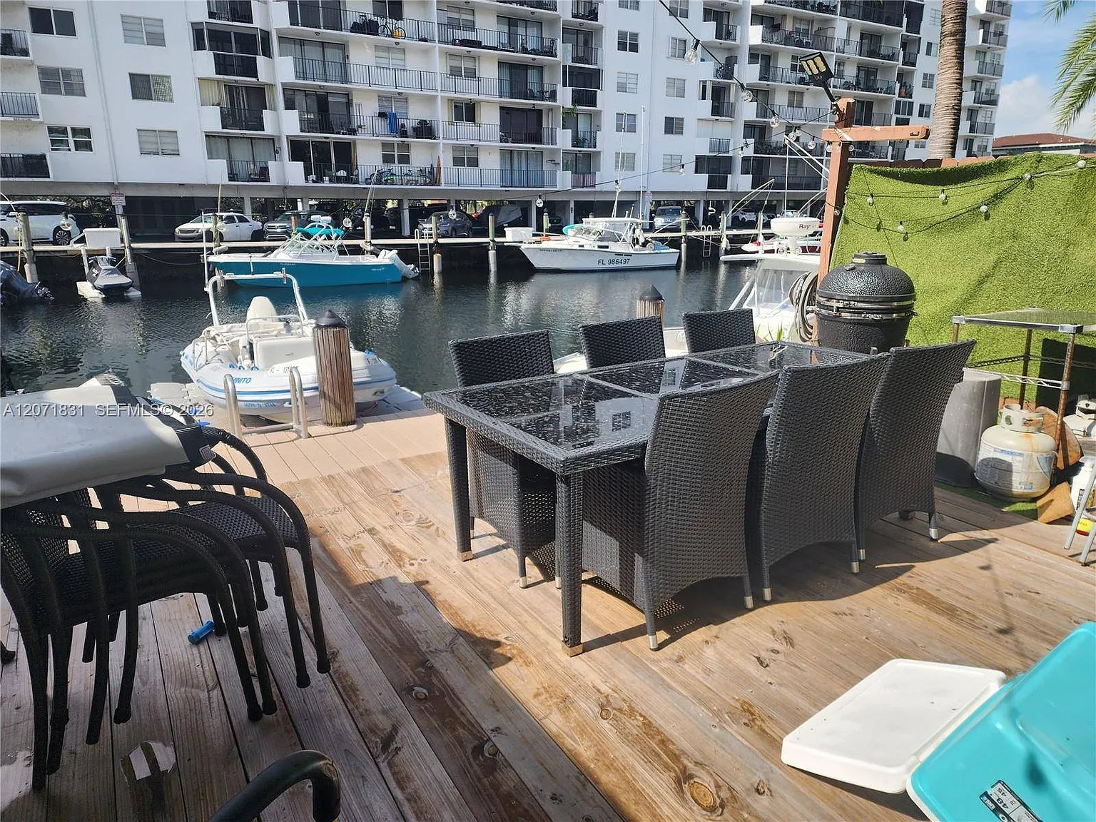 4 bed, 3.0 bath, 1498 sqft, $6,200 — Photo 4
