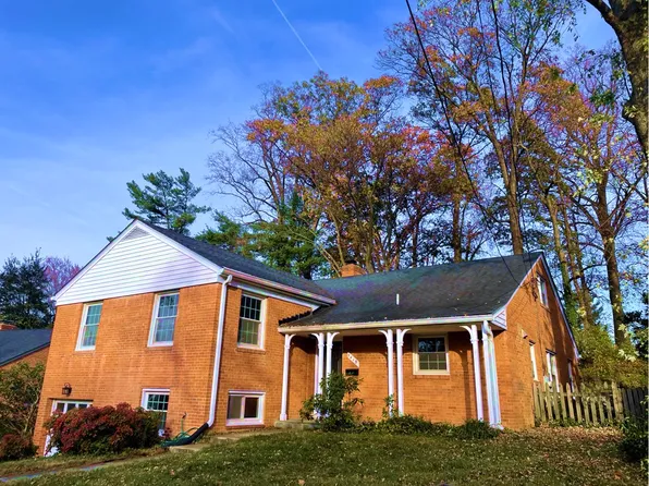 9413 Corsica Dr, Bethesda, MD 20814