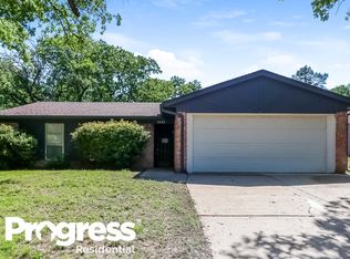 7553 Folkstone Dr, Forest Hill, TX 76140