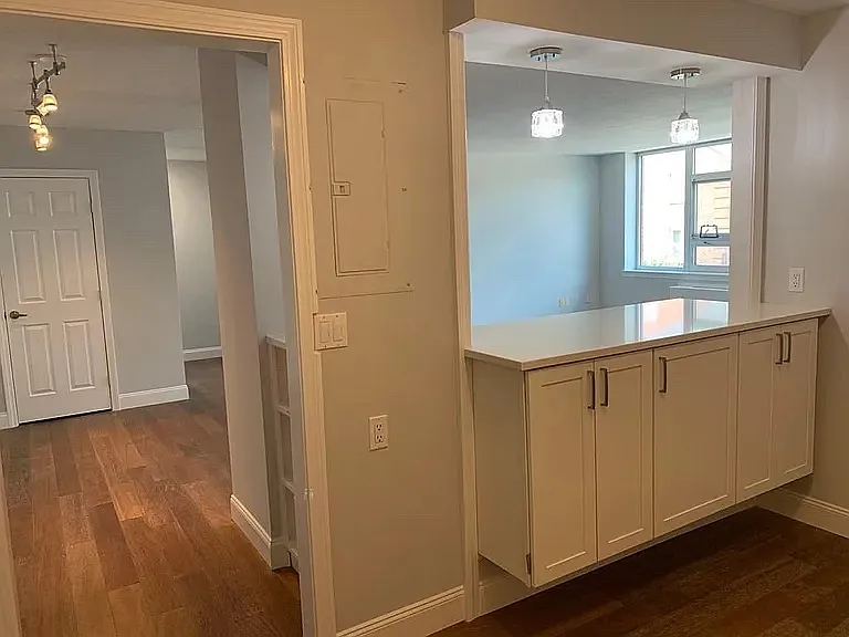 20 Hammond Pond Pkwy #206 — Photo 7