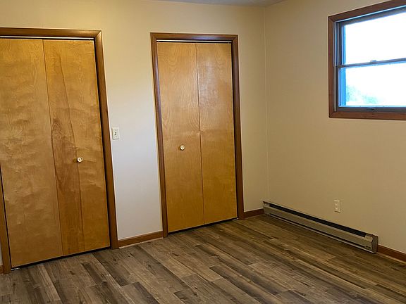 5th image of 640 Bob White Ln