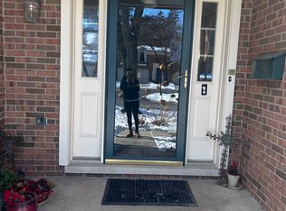 616 Windham Ln #BASEMENT, Naperville, IL 60563