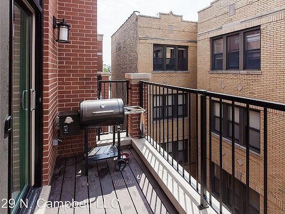 4th image of 2129 N Campbell Ave APT 2M
