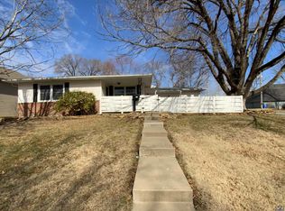 5500 SW 23rd Ter, Topeka, KS 66614