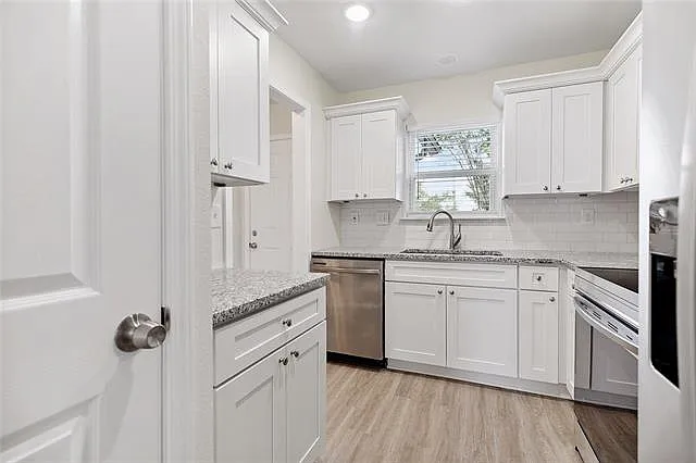 2 bed, 1.5 bath, 1100 sqft, $1,500 — Photo 3