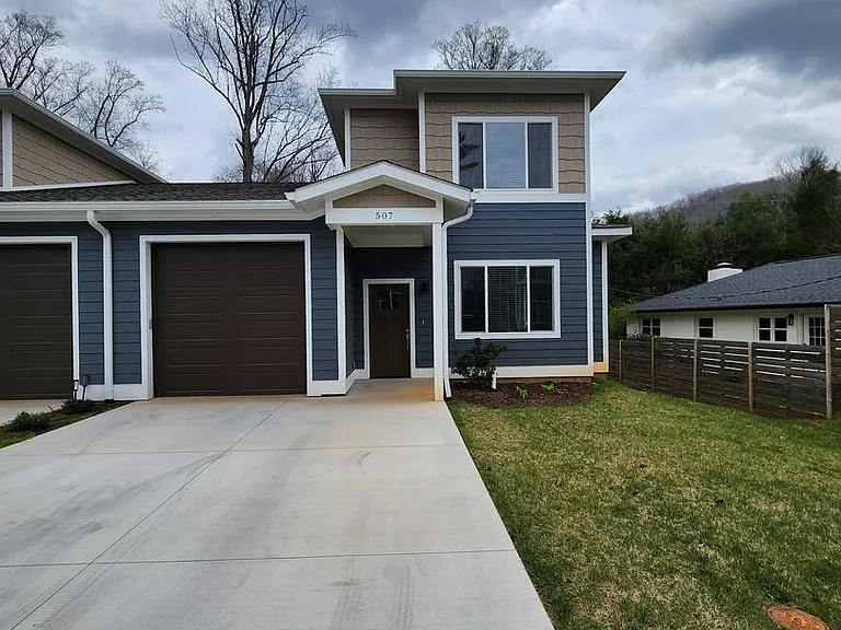 507 Magnolia Creek Ln — Photo 3