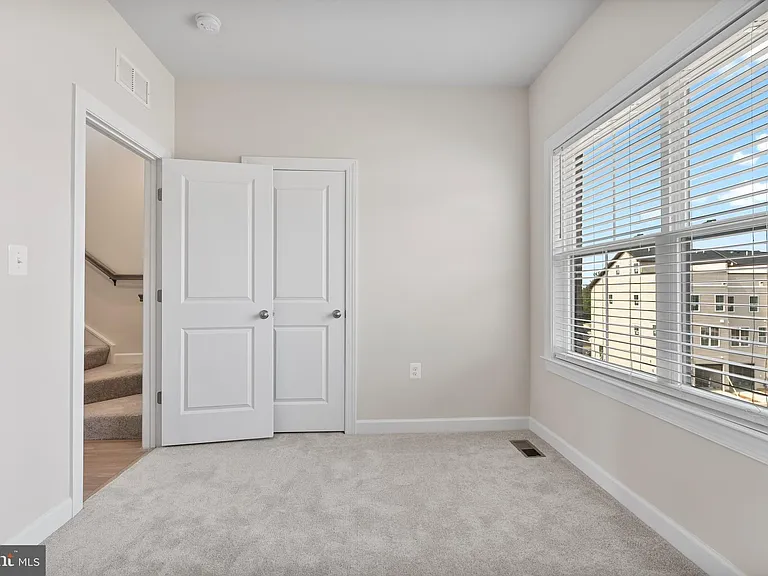 7249 Mountaineer Dr — Photo 17