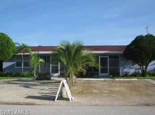 611 SE 46th Ln APT B, Cape Coral, FL 33904