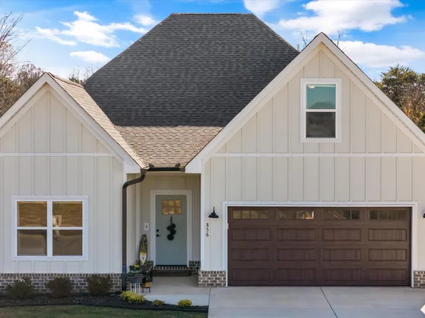 856 Pinebrooke Dr, Maryville, TN 37801