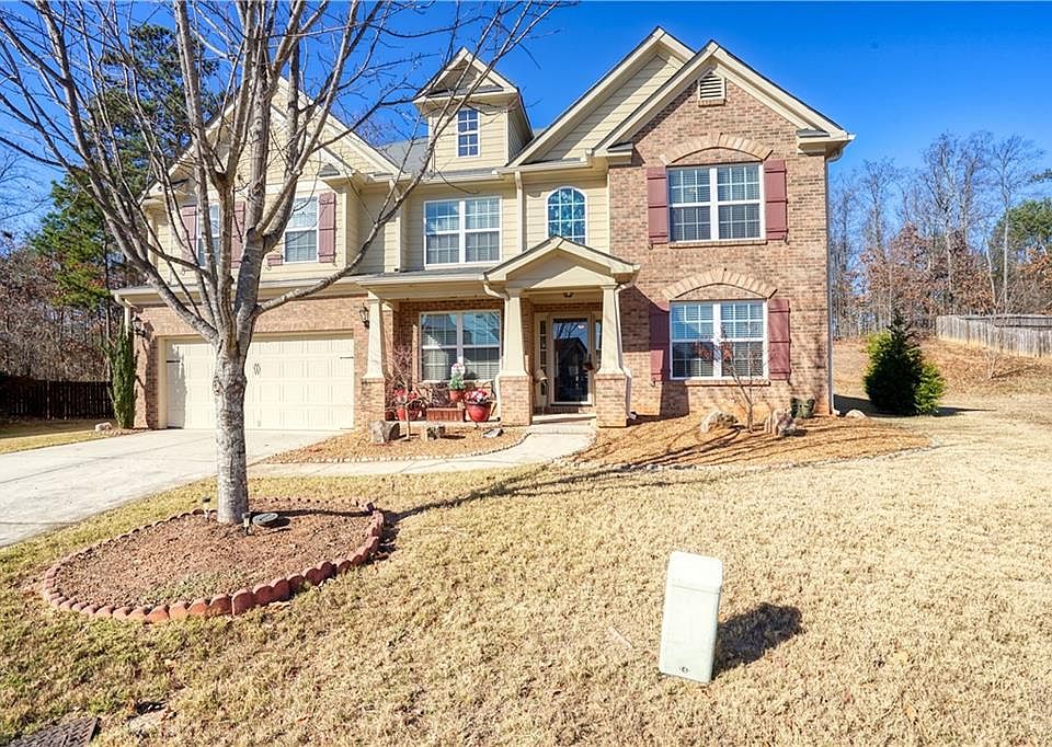 1st image of 2210 Park Estates Dr