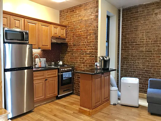 Rented by Rentopia | media 21