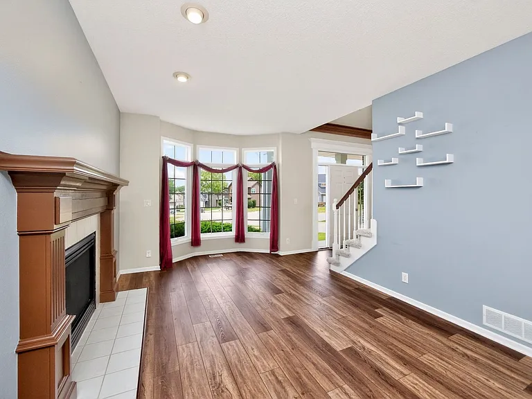 5226 SE 31st Ct — Photo 6
