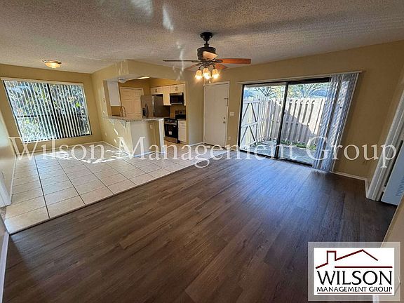 3rd image of 1530 Casa Park Cir