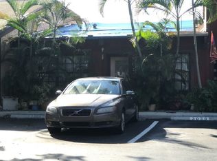 3054 N 35th Ter, Hollywood, FL 33021