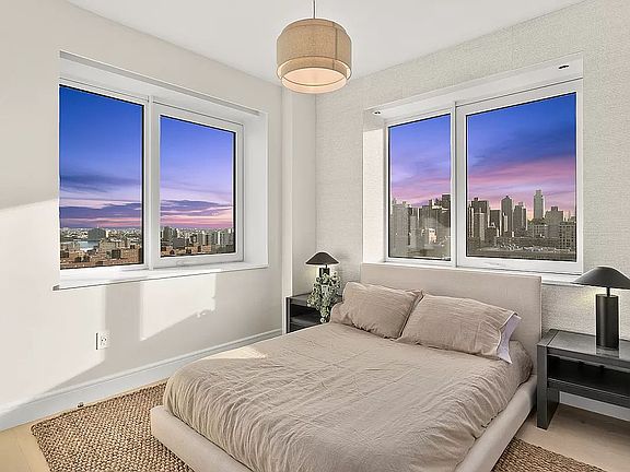 5th image of 1399 Park Ave #21B