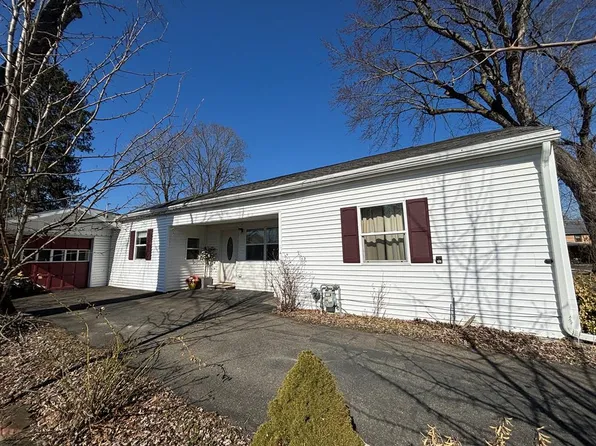 25 Miller St, Big Flats, NY 14814