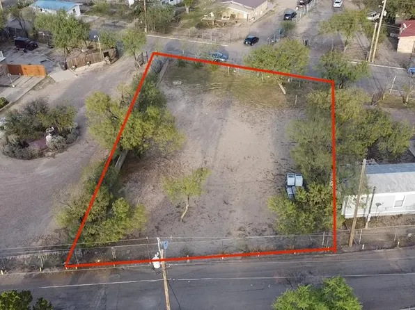 2927 Buena Vista Rd, Eagle Pass, TX 78852