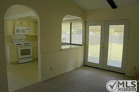 2nd image of 418 Brookview Dr