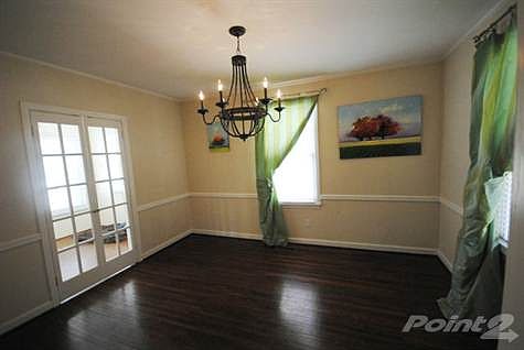 Formal Dining