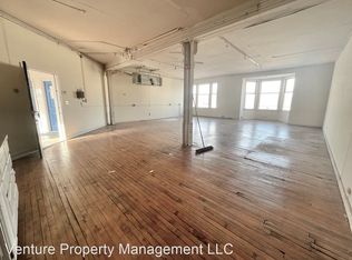 900 S 5th St #11321290, Milwaukee, WI 53204