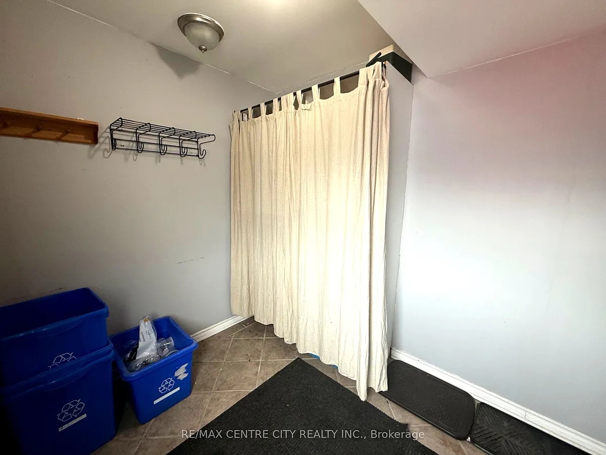 Building Photo - 26 Bruce St #MAIN