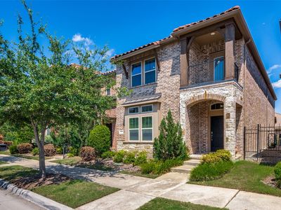 6678 Deleon St, Irving, TX, 75039