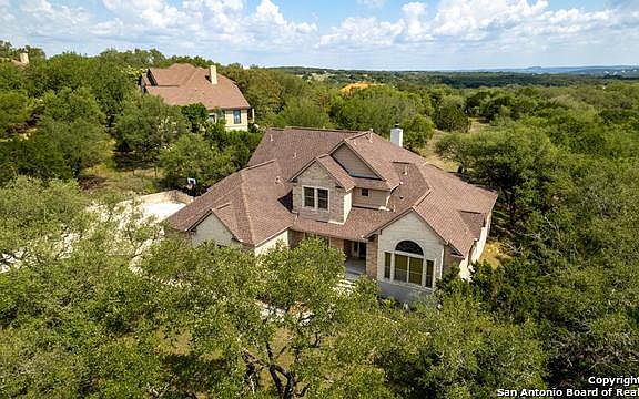 5th image of 348 Upland Ct