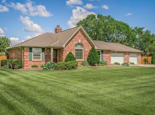 1043 Cobblestone Cir, Shepherdsville, KY