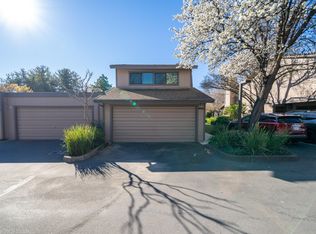 1933 Bechelli Ln, Redding, CA 96002